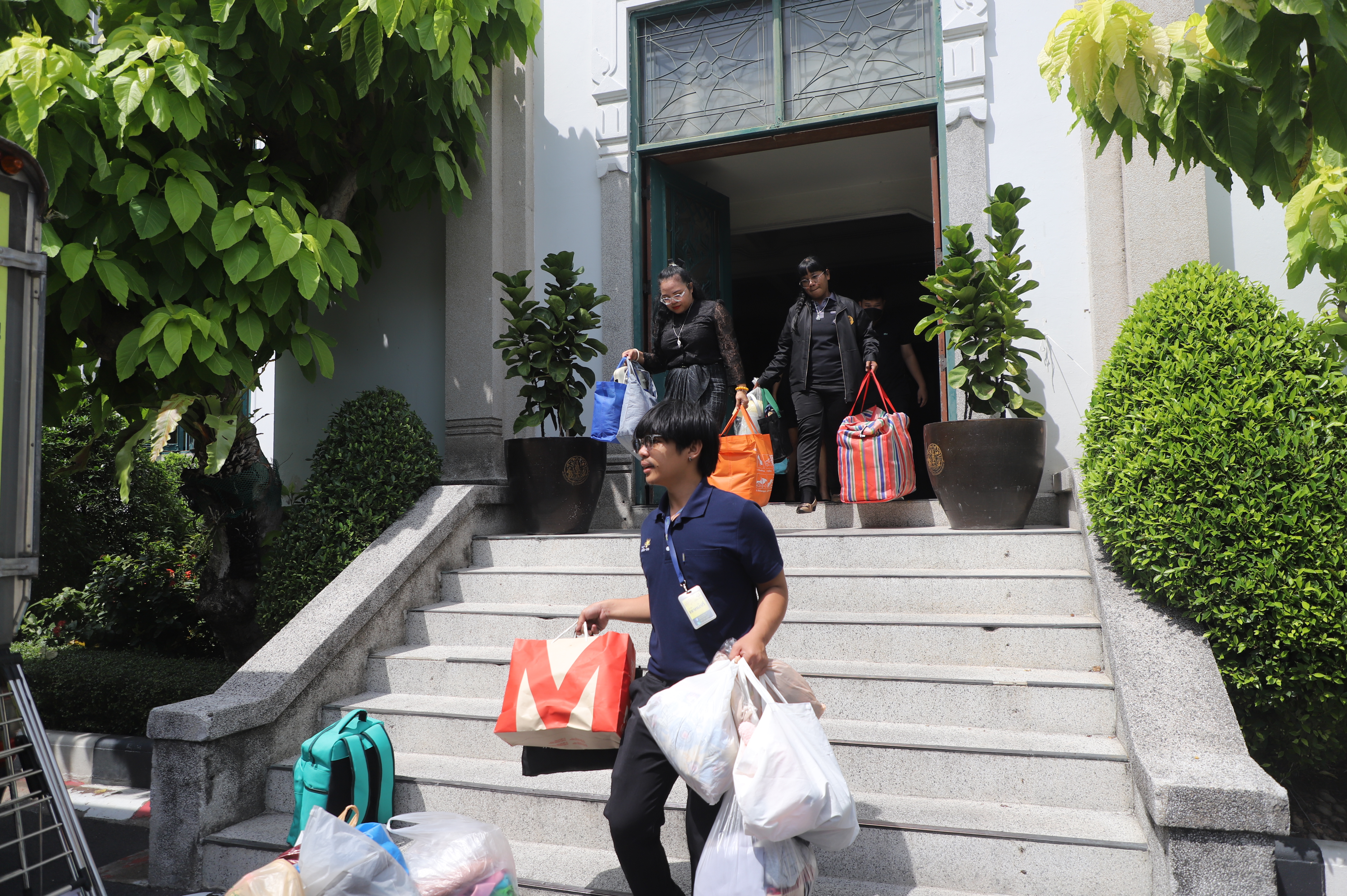 title - พลังน้ำใจชาว ส.ป.ก. เปลี่ยนของเหลือใช้เป็นรอยยิ้ม สนับสนุนการศึกษาเยาวชนผ่านโครงการ 